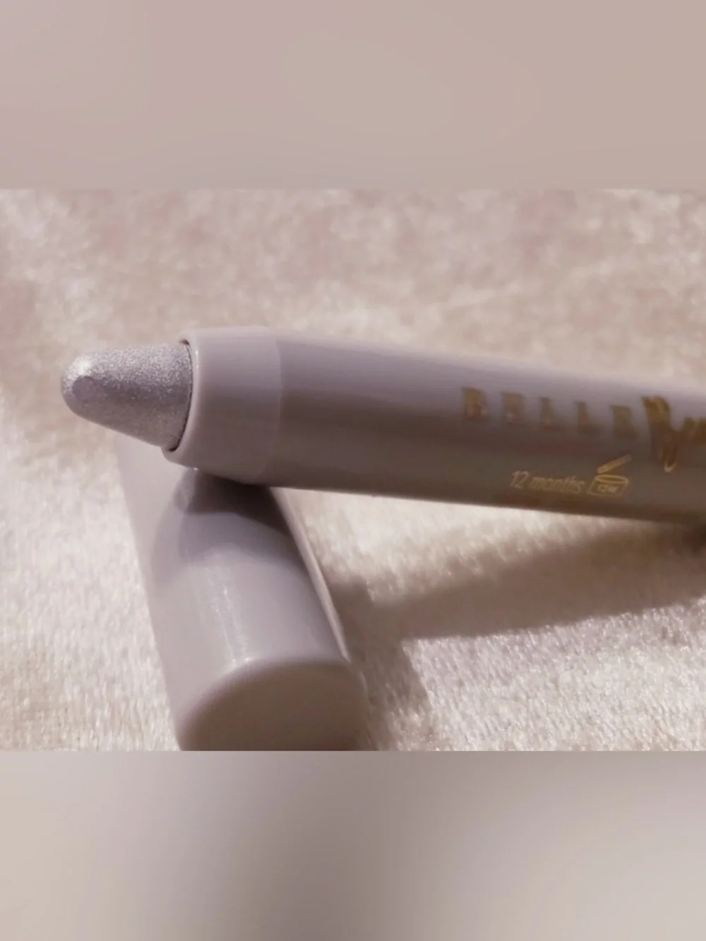 CHOOSE 1 Belle Beauty by Kim Gravel, So Shady Long Wear Eye Shadow Stick